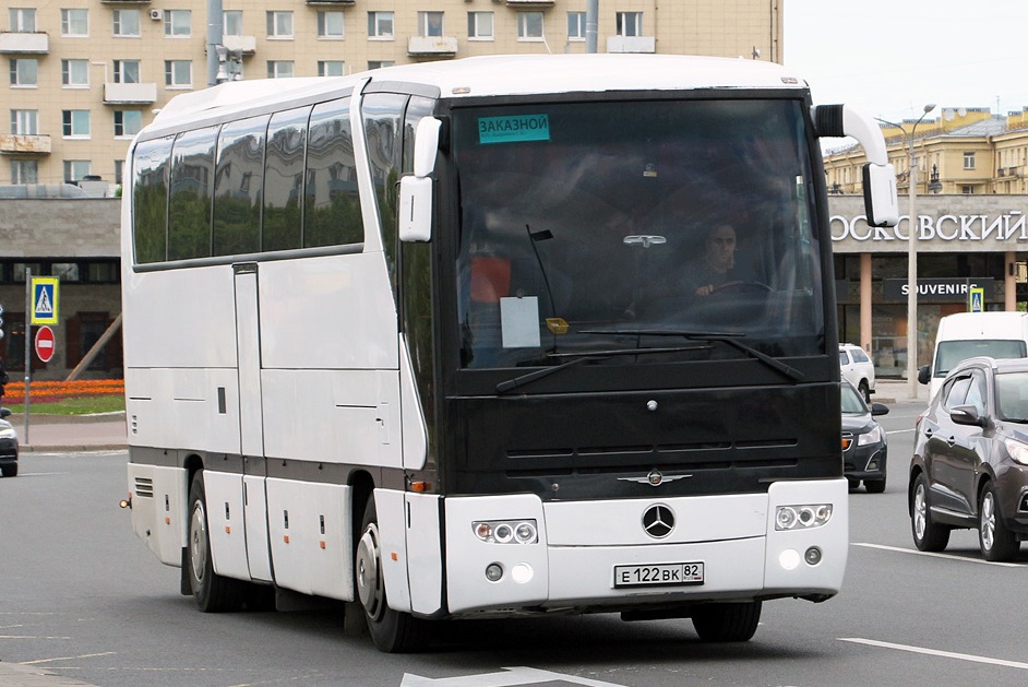 Е 122 ВК 82
-Mercedes