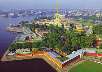 Обзорная экскурсия по Санкт-Петербургу с посещением Петропавловской крепости и крейсера Аврора